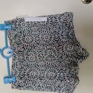 100% Rayon Shorts, Medium